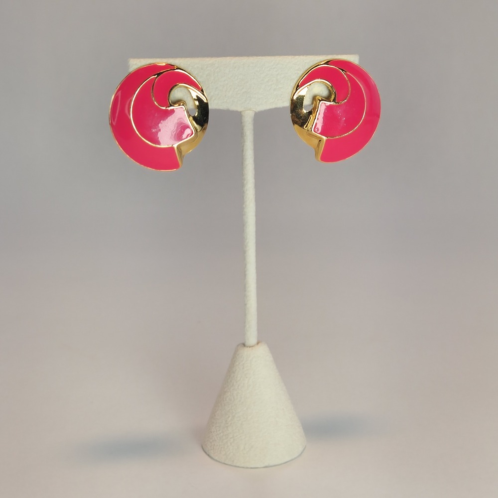 Vintage Hot Pink Enamel Gold Tone Swirl Clip-On Statement Earrings